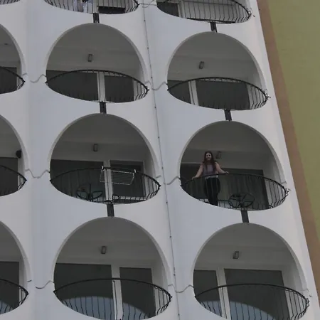 Vízparti Apartamento *