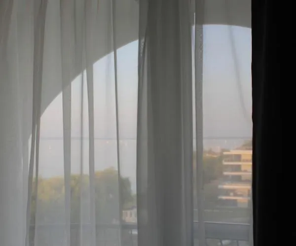 Vizparti Apartament *